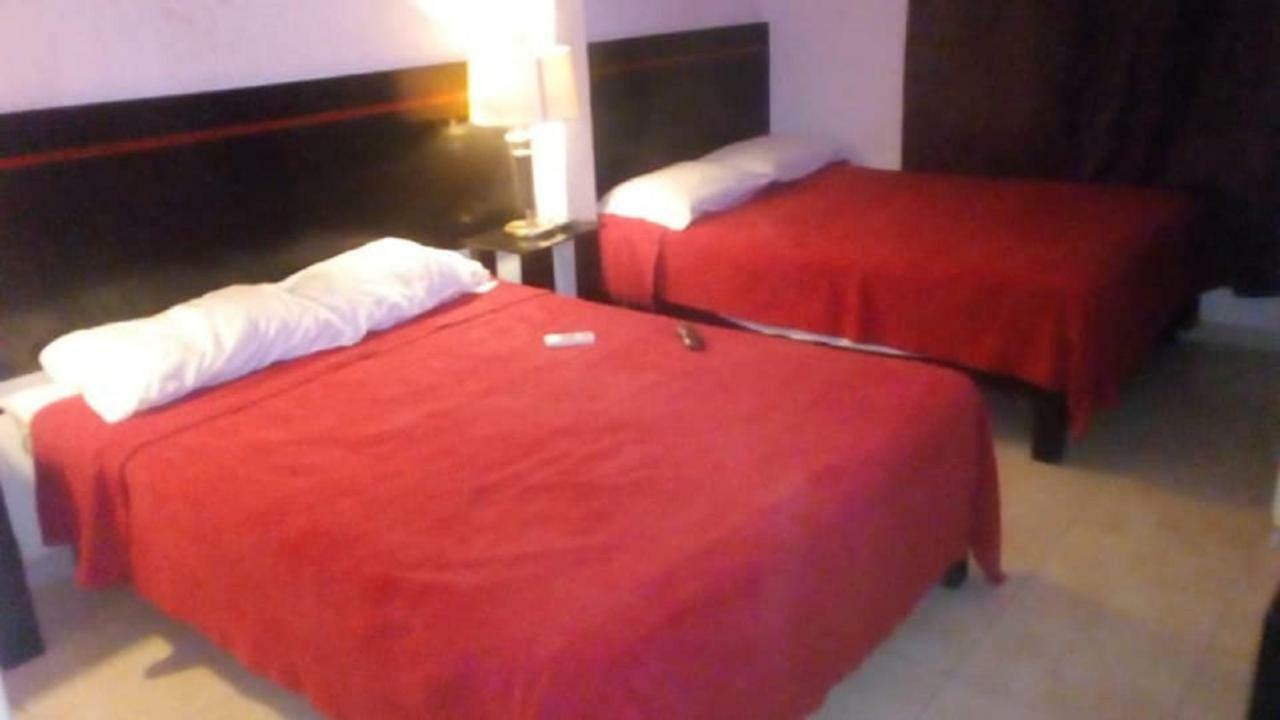 Hotel Vithez تامبيكو المظهر الخارجي الصورة