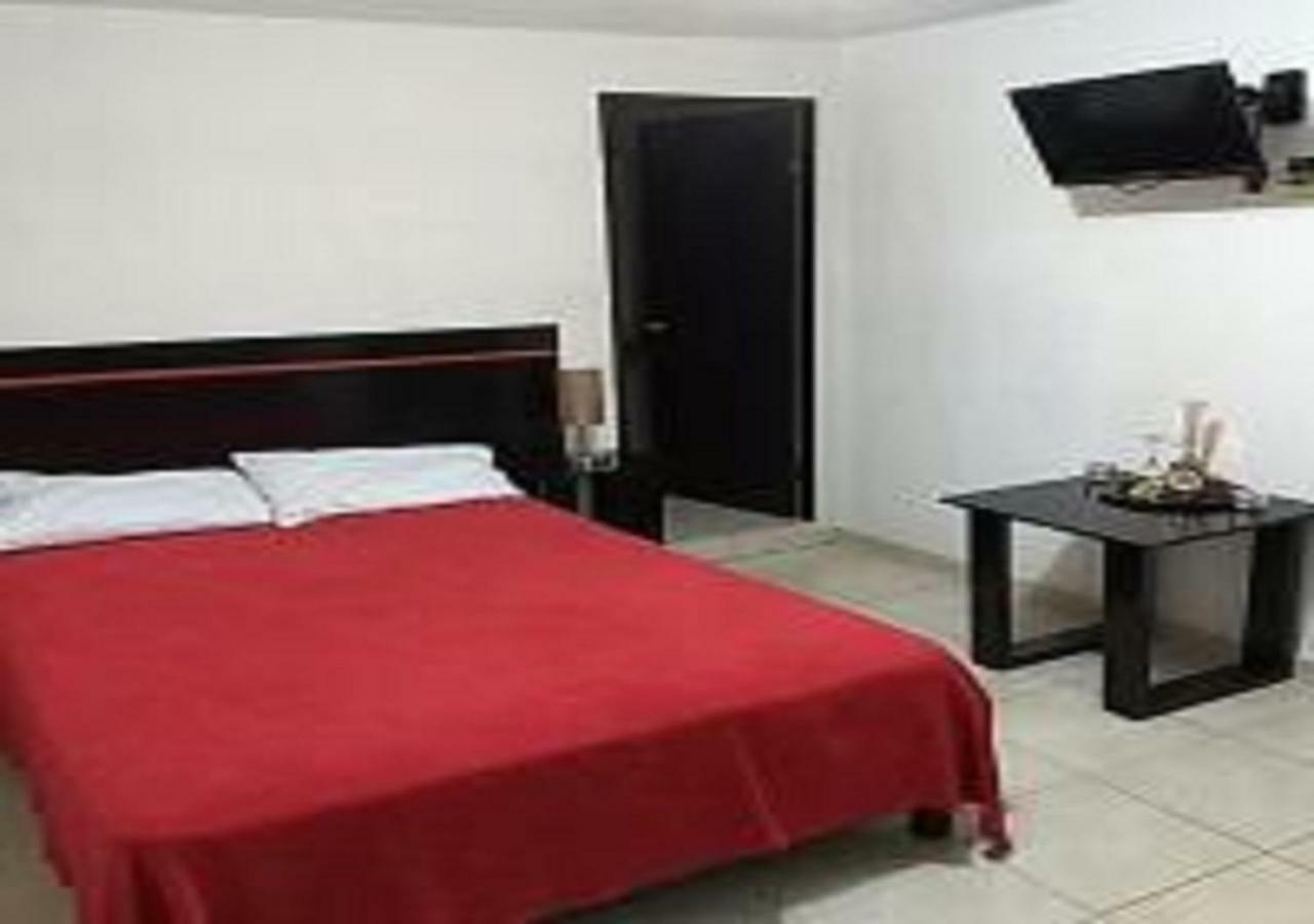 Hotel Vithez تامبيكو المظهر الخارجي الصورة